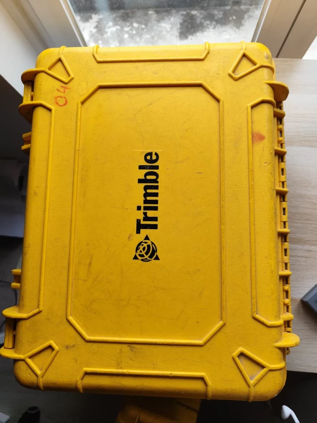 Trimble R10 GNSS Receiver with TSC3 Controller|Trimble|GNSS Receiver